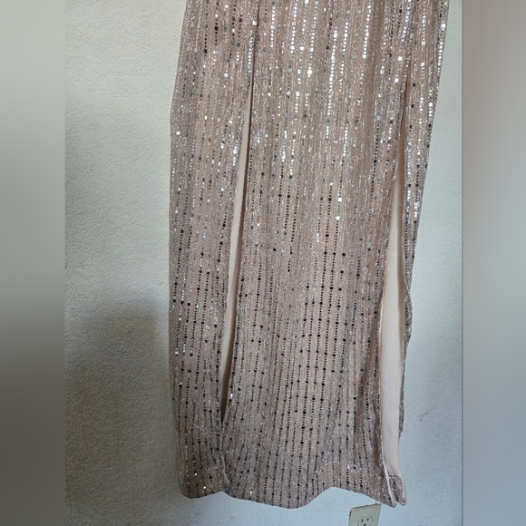 B Darlin Shimmering Gold Prom .Size 3 - 4 - Picture 11 of 11